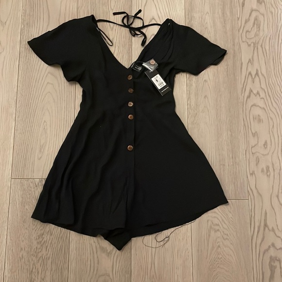 Black button down romper - Picture 1 of 2